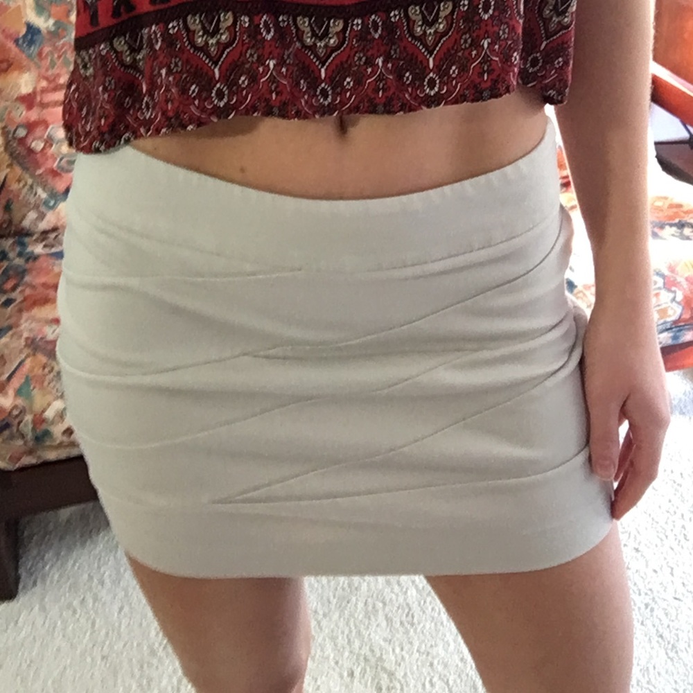 Express white mini skirt Size 0